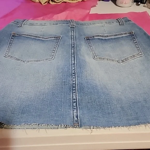 WONDER NATION   DENIM SKIRT. NEW.  XXL ( 18 ) - Picture 6 of 8